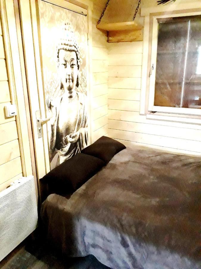 Chalet Charmant A Dausse Avec Piscine Et Jardin Esterno foto